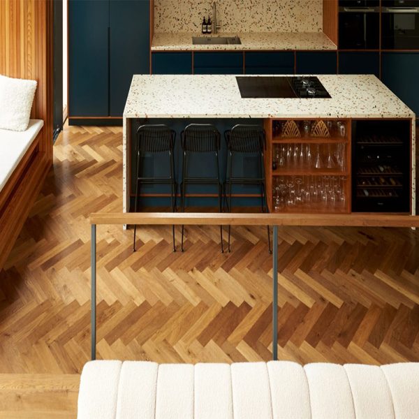 انتخاب-کفپوش-چوبی برای-هنرستان