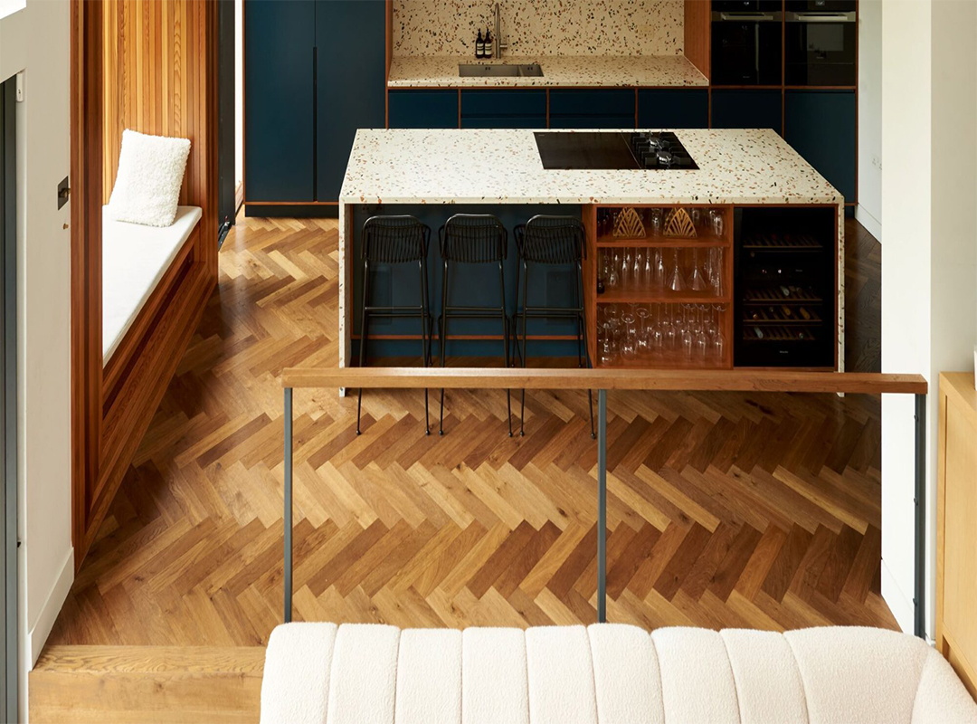 انتخاب-کفپوش-چوبی برای-هنرستان