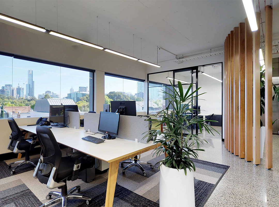 بازسازی دفتر اداری با بودجه کم: الهام از تجربه شرکت رنوکس