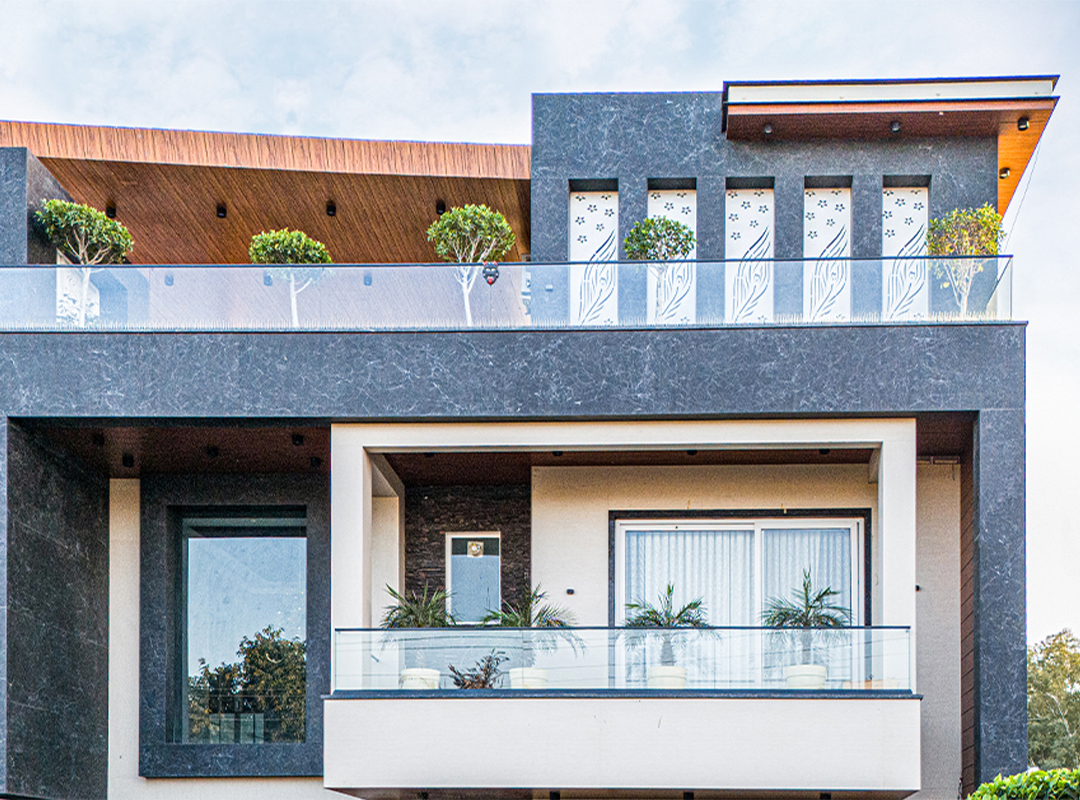 نمای ساختمان شیشه‌ای: مزایا و معایب استفاده از شیشه در بازسازی ساختمان