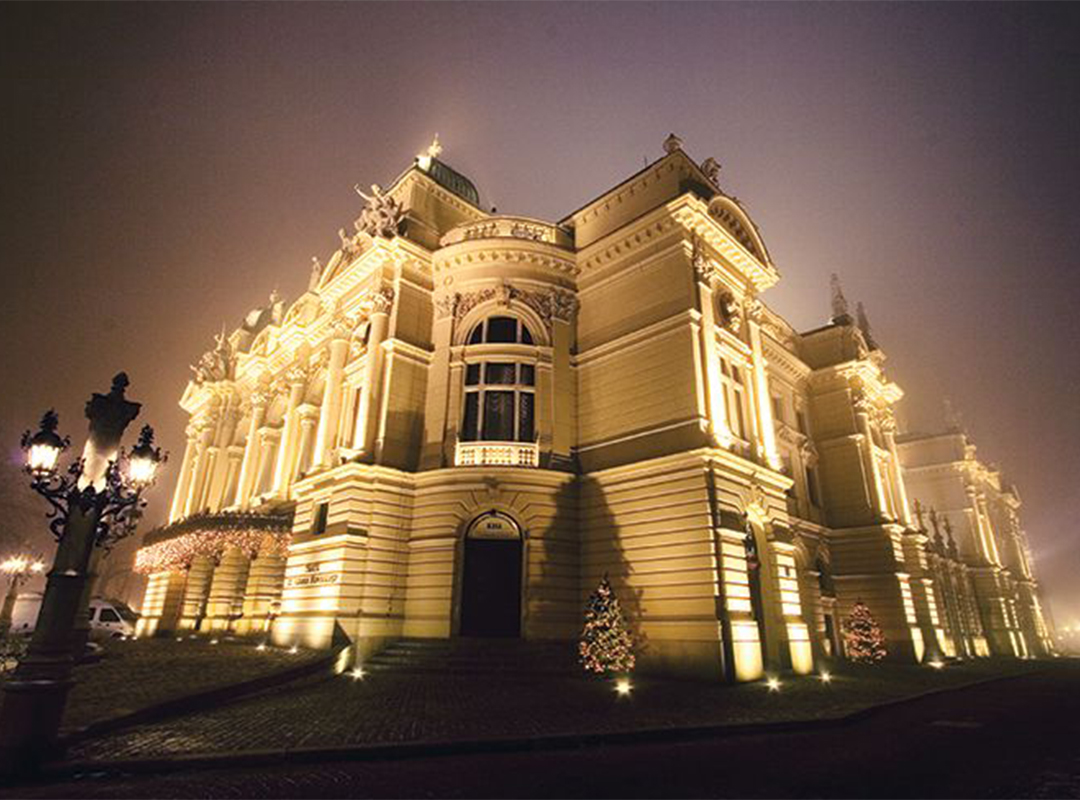 جذب مشتری با طراحی نماهای چشمگیر